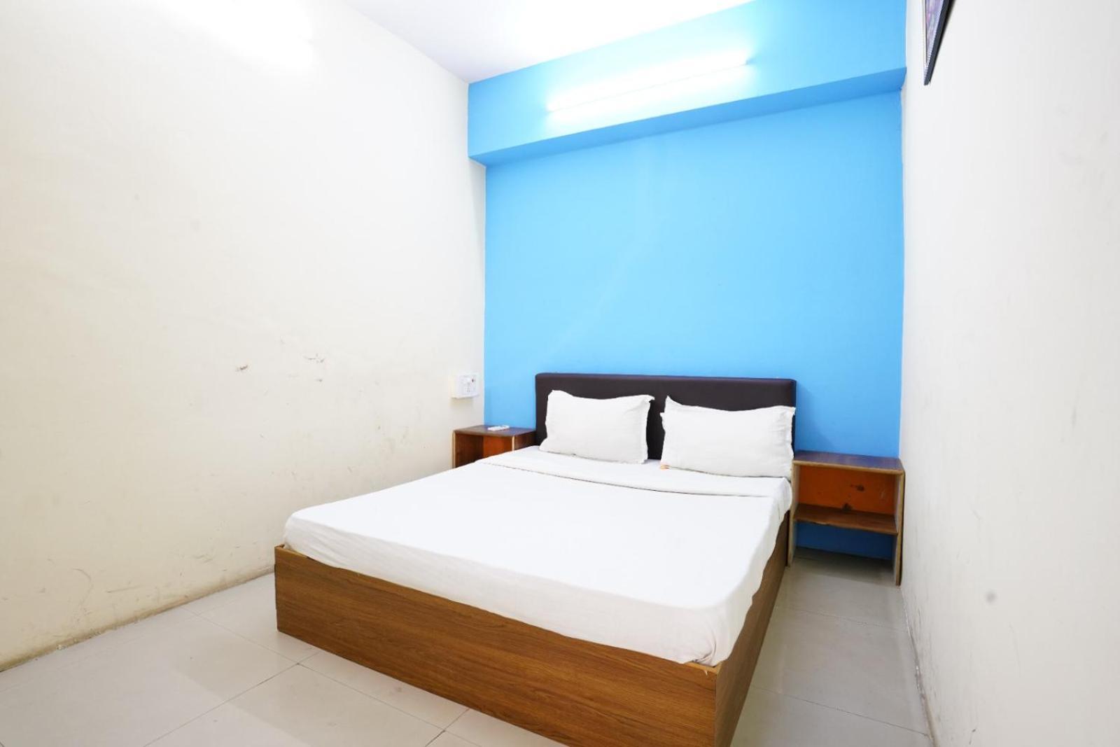Hotel Nova Rooms Atlanta Shopping Surat Bagian luar foto